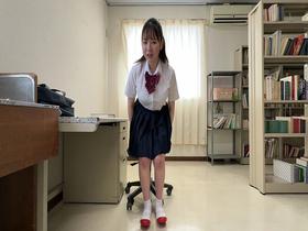 放課後に自撮り露出する優等生J系を見つけたので…４名撮影　サンプル画像14